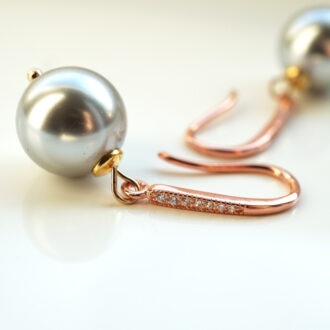 swarovski pärliga kõrvarõngad