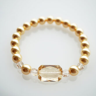 kuldsetest swarovski pärlitest käevõru