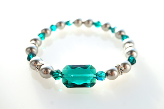 Käevõru Swarovski kristallidest ja pärlitest Swarovski käevõru kristallidega