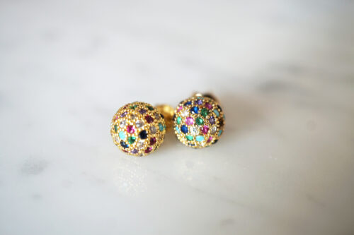 kivikestega kõrvarõngad